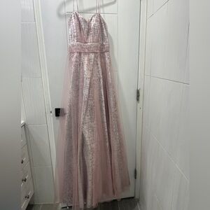 Long sleevee less maxi dress 
Size - large